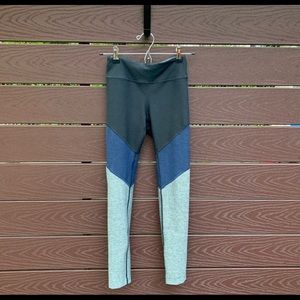 Outdoor Voices 7/8 Spring Leggings